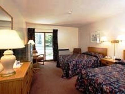 Travelodge By Wyndham Bracebridge Room photo